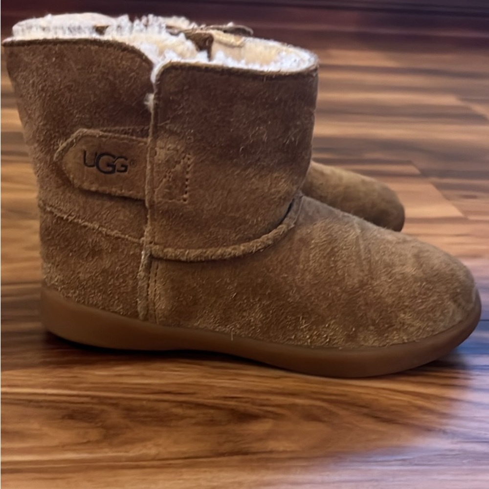 Toddler Girl Size 11 Ugg Boots